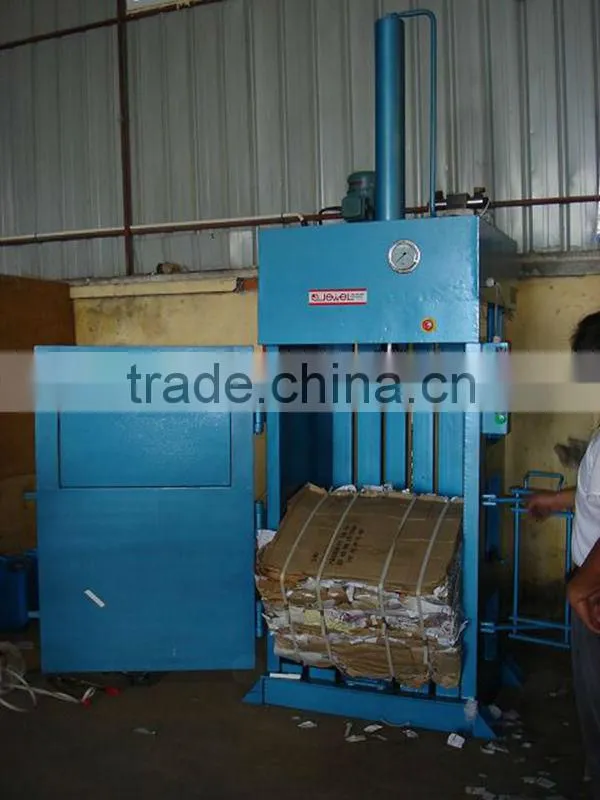 PET Bottle Compactor Machine