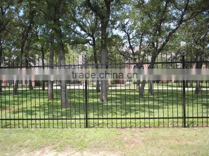2015 Top-selling galvanized hand forged iron art fence