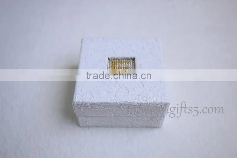 Handmade wedding jewelry gift boxes with beaded name plate of E