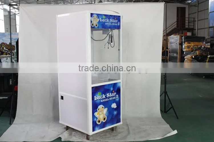 LSJQ-756 Diamond graphics crane claw machine plush crane toy vending machine for sale mini crane game