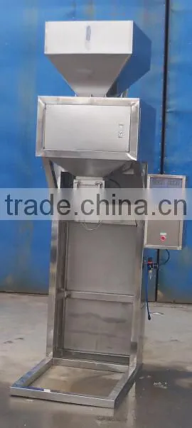 Quantitative Animal feed packing filling machine (Skype:dhlyanzi)