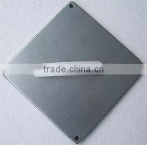 Air cooled and heated heat exchanger core