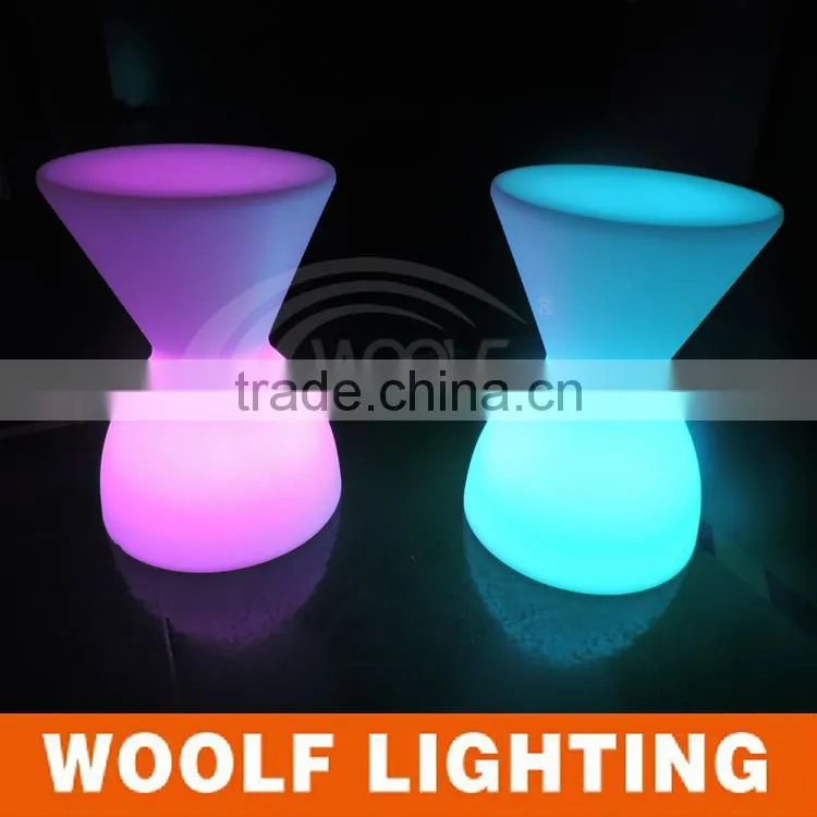 Attractive Illuminative Decorative Remote Control LED Chair
