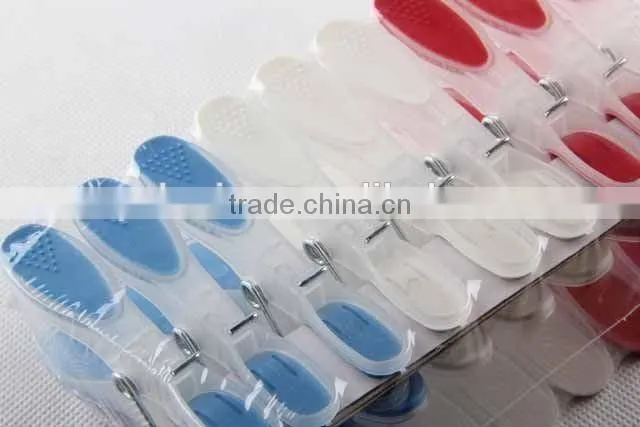 18 pc three colours plastic clothespin