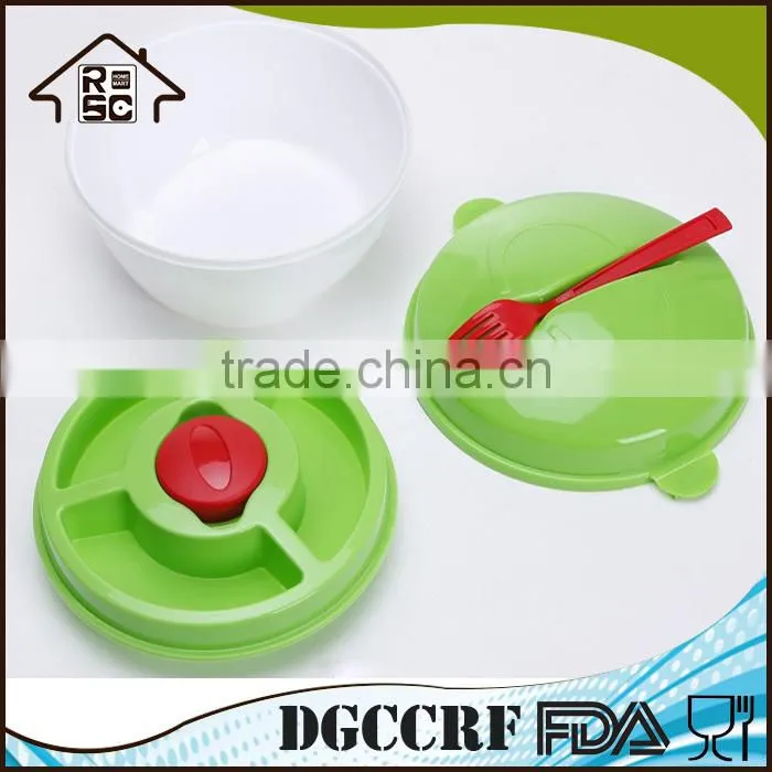 Multifunctional lunch box with folk compartments cutlery set
