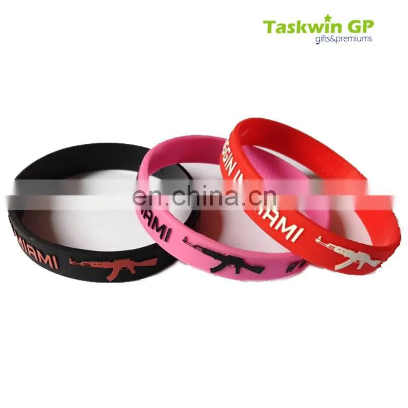 Cheap price high quality embossed custom logo silicone wristband