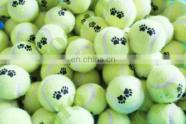 tennis ball for dogs