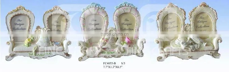 Photo frame wall plaque