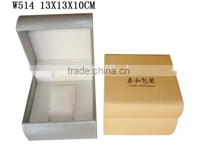 High Quality Luxury Black Lacquer Wooden Watch Packaging Storage Box W1208