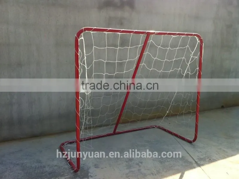 Portable floorball goal with target