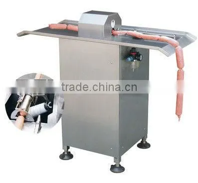 xd FM Website >> Product >> Sausage filler >> xdB6000 Stuffings pump