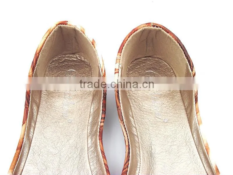 new fashion special leather popular comfortable flower flat shoes in stock