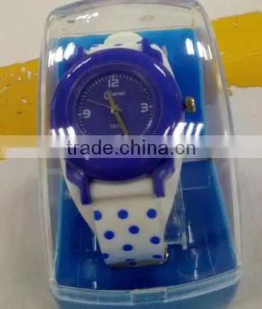 Colorful plastic quartz movement cool watch for teenagers