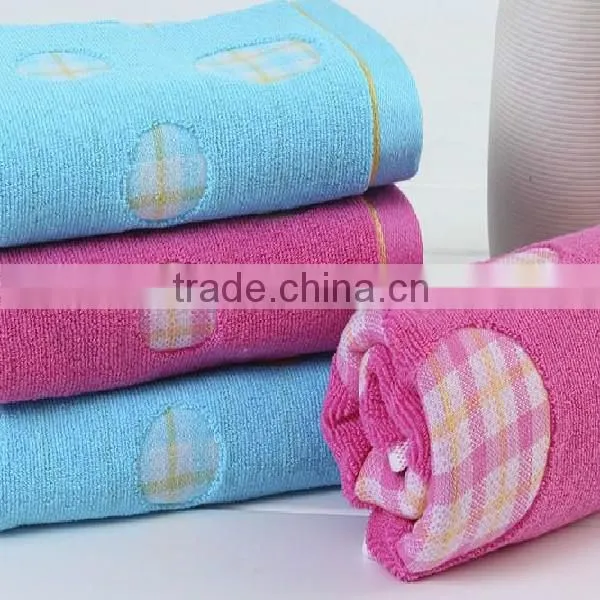 Pure cotton cut pile yarn-dyed jacquard bear soft face towel wholesales
