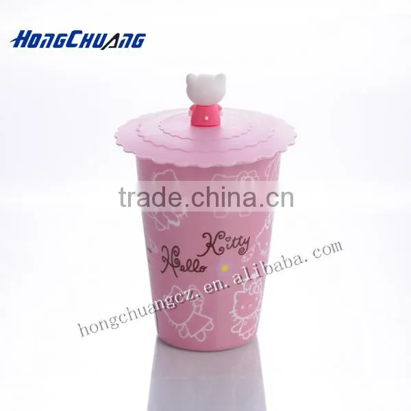 porcelain coffee mug with lid