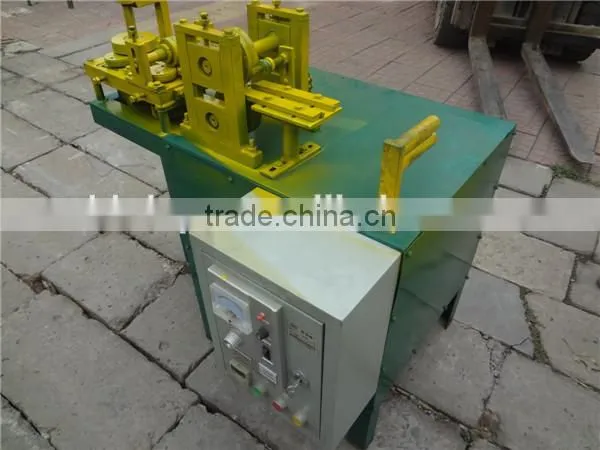 Automatic punching razor wire machine products