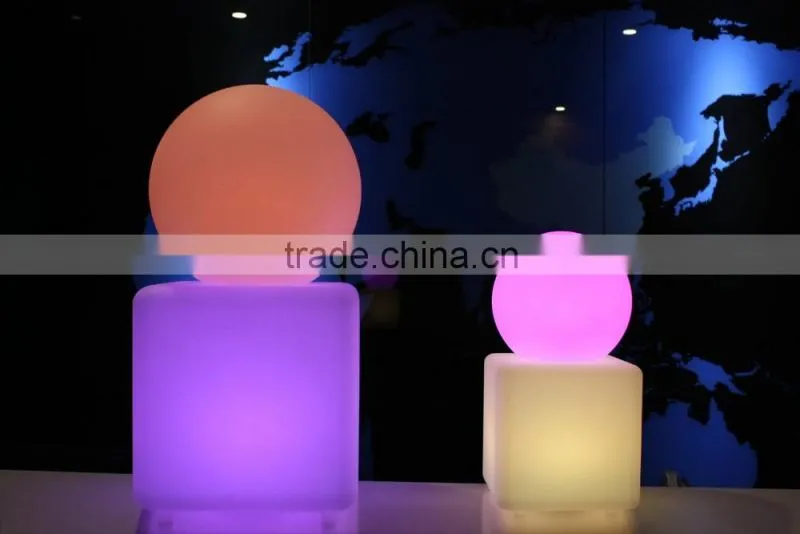 Hot Sale Magic LED Ball /PE Material Rotational Moulding Floating Ball Waterproof Ball with ROHS CE