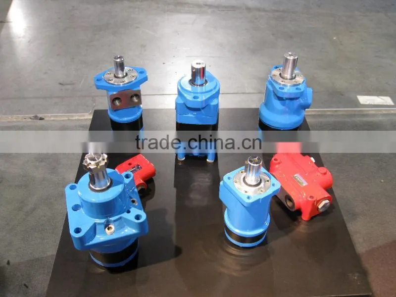 BMTW/OMTW 4 bolts wheel flange cone shaft with big torque hydraulic drive wheel motor