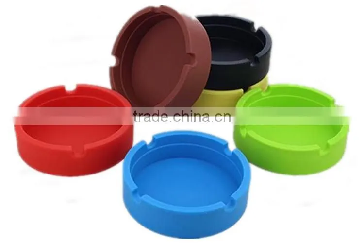 High quality round silicone ashtray , personalized silicone pocket ashtray
