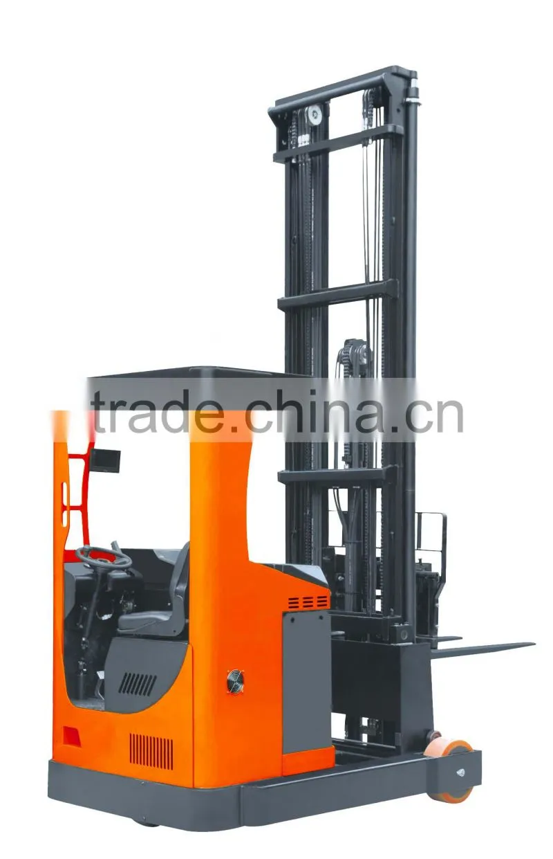 Steated 2 Ton Electric Reach Forklift uesed for Warehouse in narrow aisle
