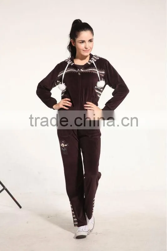 fashion wholesale winter nice woman brands sports latest design tracksuit