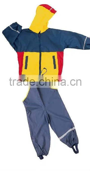 PU Cute Kids Yellow Raincoat For Sale