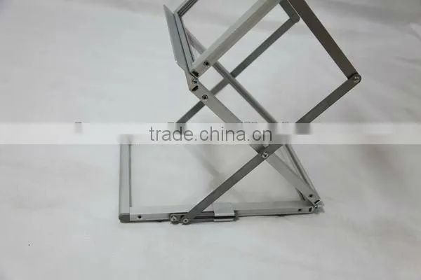 Aluminum catalogue shelf