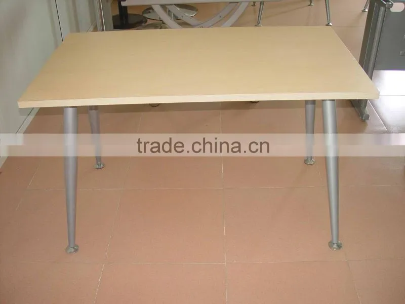 Spider shape office table