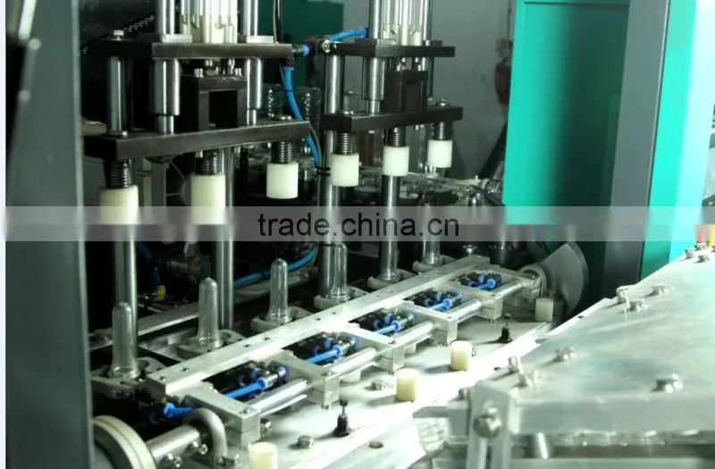 2014 new design pet blow moulding machine price
