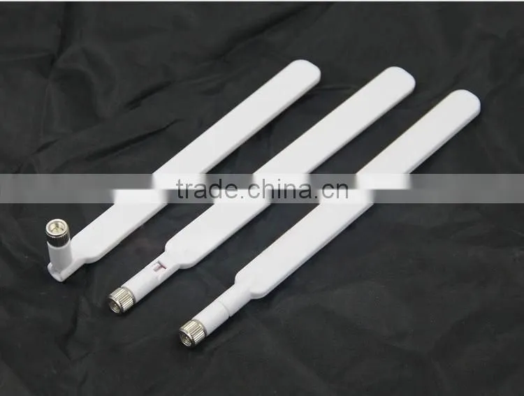 Factory price Wirelss External 4g lte donor antenna for huawei/zte Router
