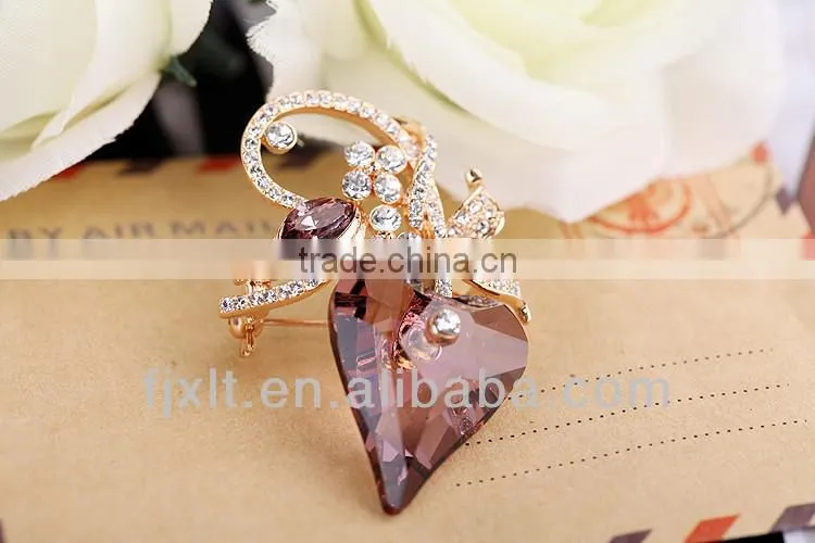 Hot Sale Imported Austrian Crystal Heart Shaped Brooch