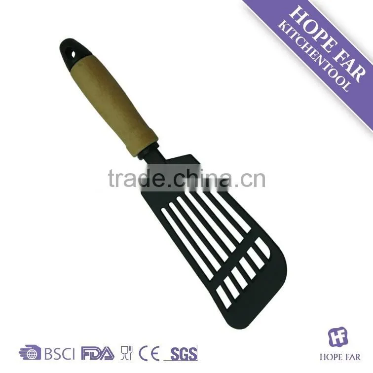 N319 Heat resistant nylon egg turner