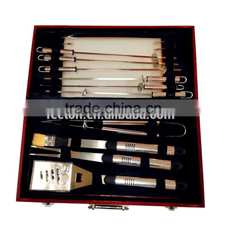 bbq set with 22pc food grade stainless steel bbq set in a wooden box