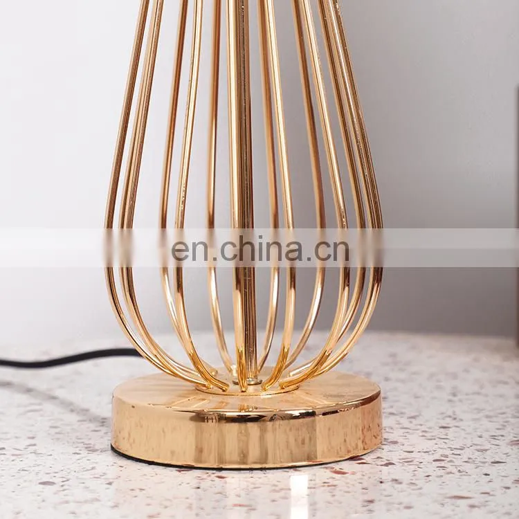 China wholesale cheap durable modern indoor home decorative gold metal table lamp for desk