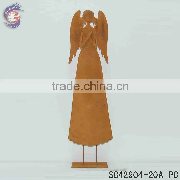 Christmas angel decorations with rusty angel ornaments