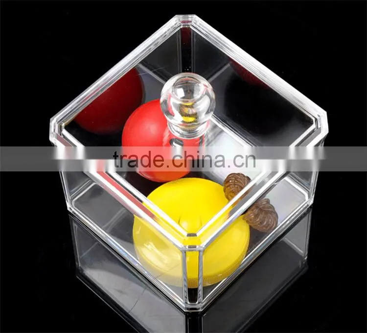 cosmetic container welcomed in European market