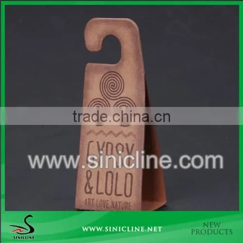 Sinicline cardboard flip flop hanger