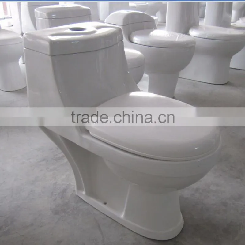 Hot selling ceramic sanitary ware washdown one piece wc toilet