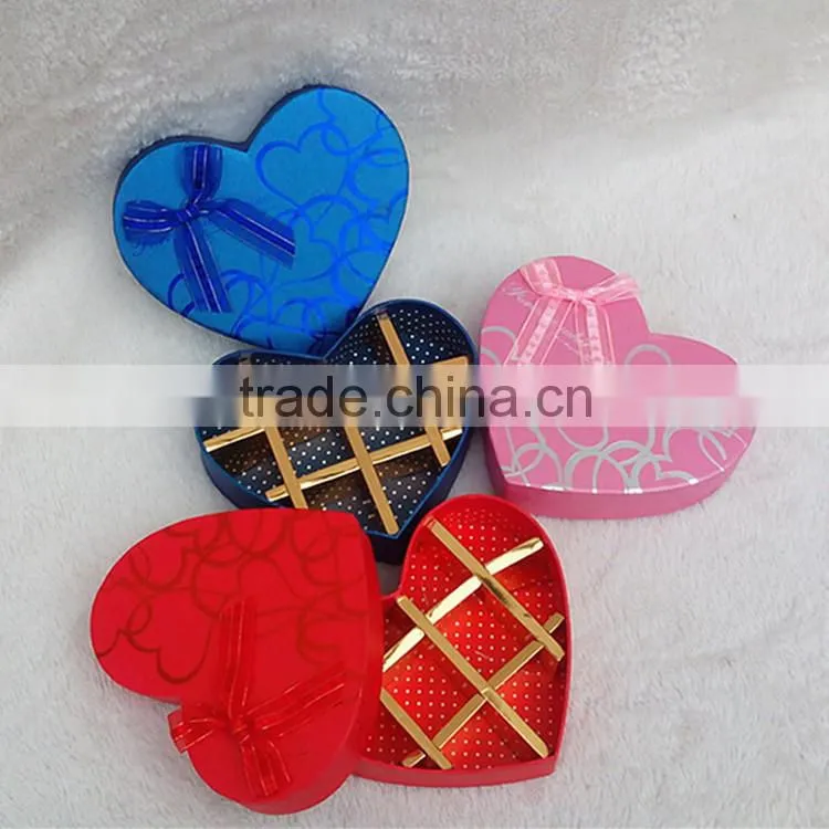 Matt Lamination,Spot UV logo Printing Handling and Chocolate Use heart shape chocolate packaging box