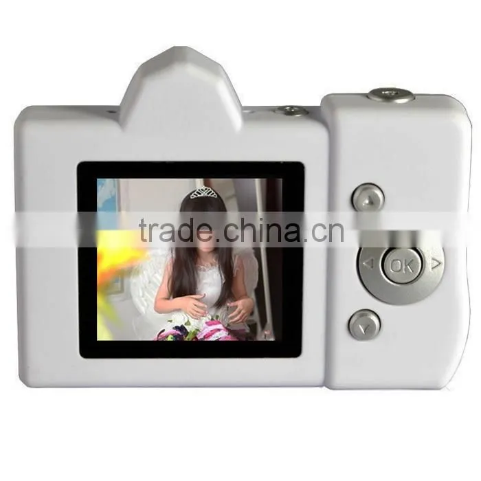 Mini pocket camera cheap digital camera gift with 300k pixels 1.44" TFT screen DC-30ES