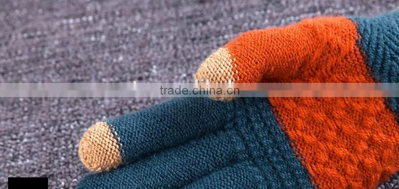 Wholesale Contrast Color Touch Sreen Gloves For Lifestyle With 2 Conductive Fiber Fingertips