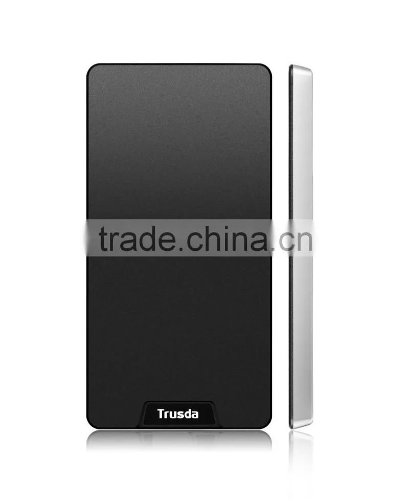 Shenzhen Wholesale Promotional Gift Super Thin Li-polymer battery power bank 3000mAh with 2 LED Torching Indicators for phones
