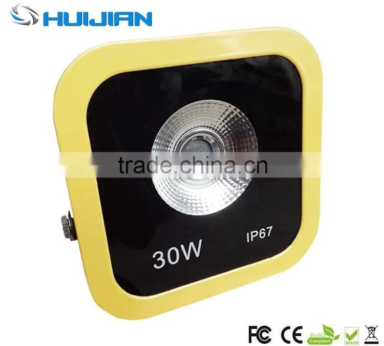 Yellow housing 30W outdoor LED flood light 3 years warranty