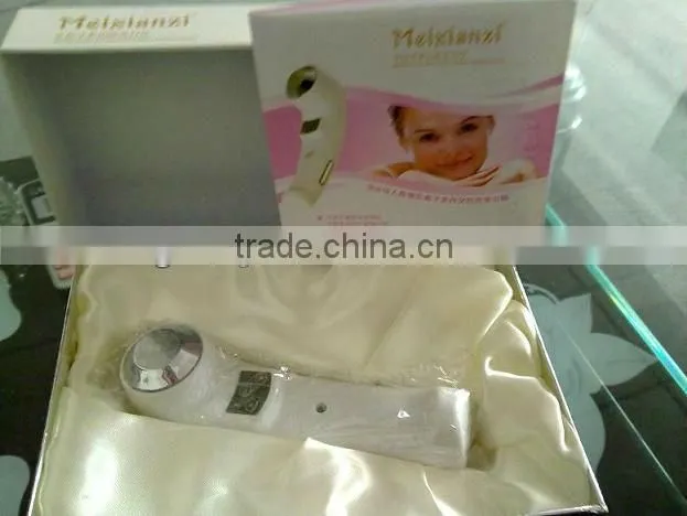 Mini home use eye beauty device