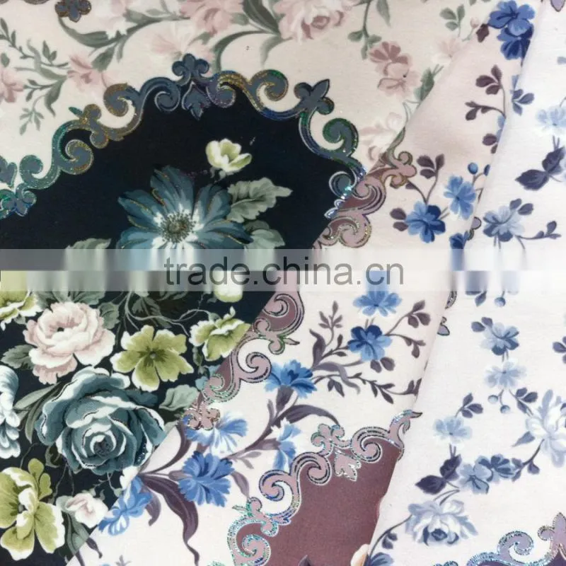 Foil printed fabric used for upholster