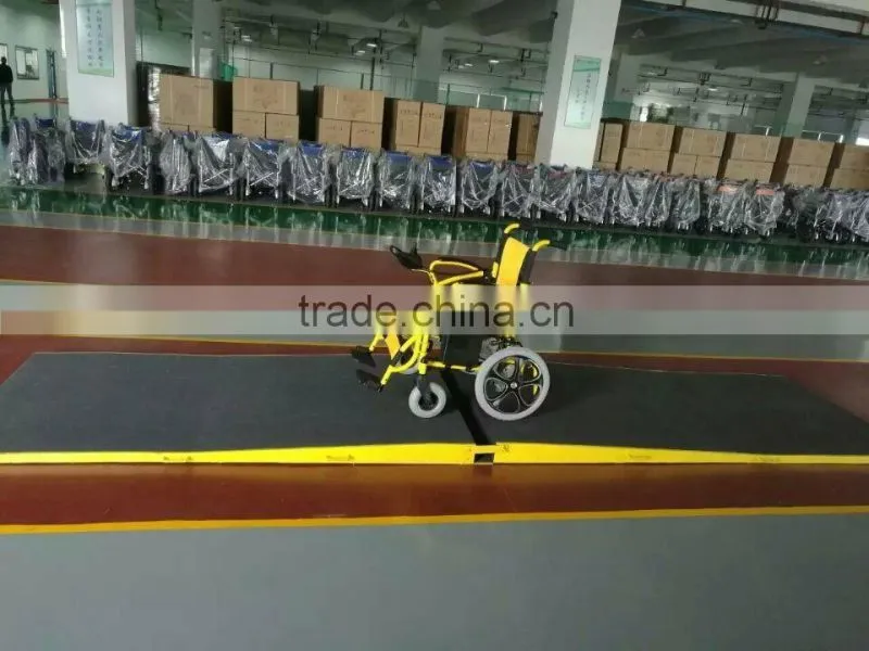 Chinese System Electric Wheelchair for Handicapped and Elderly People