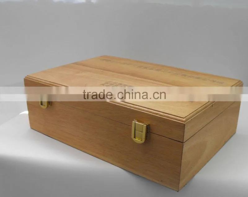 High quality natural plain solid wood box