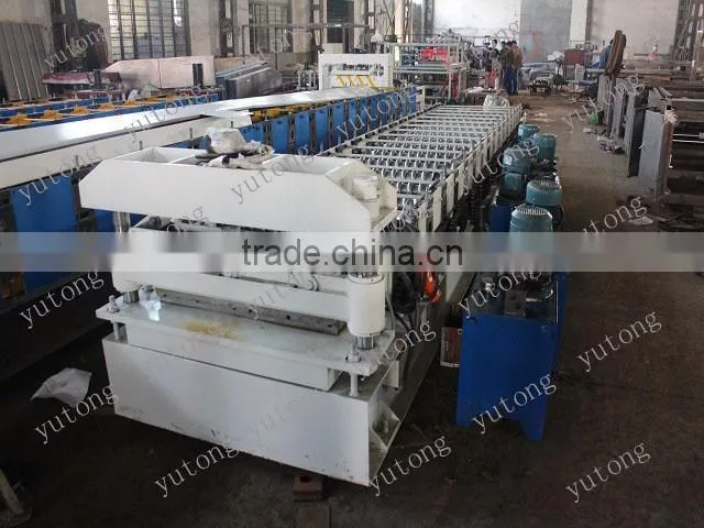 Hot sale roof panel cold roll forming machine