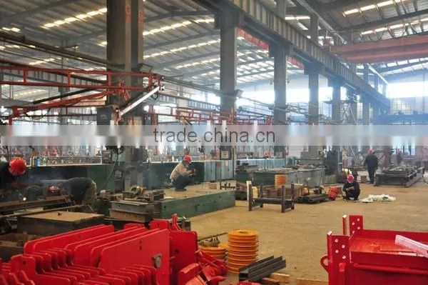 Hot sale 5 tons luffing crane with 40m jib