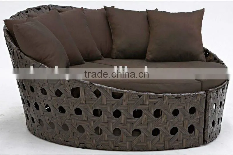 2012 new outcut round lounge
